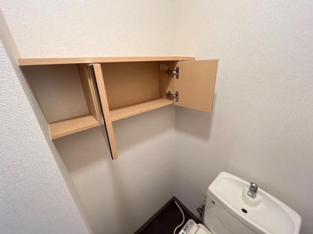 収納　トイレ上部収納