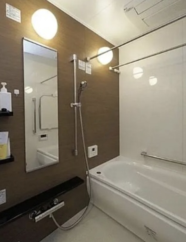 バス・シャワールーム