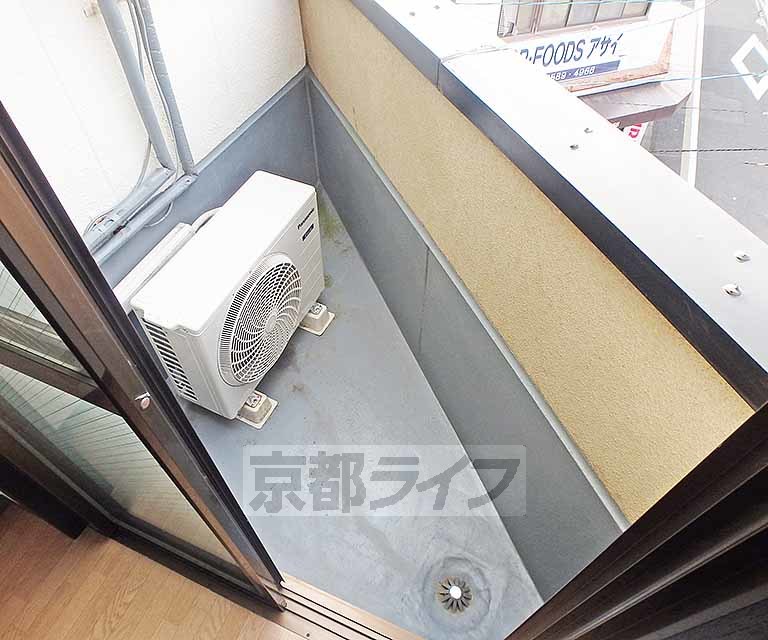 バルコニー　バルコニです。