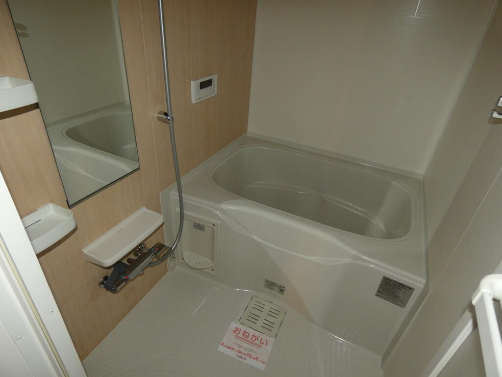 バス・シャワールーム　別号室のお部屋の写真です。