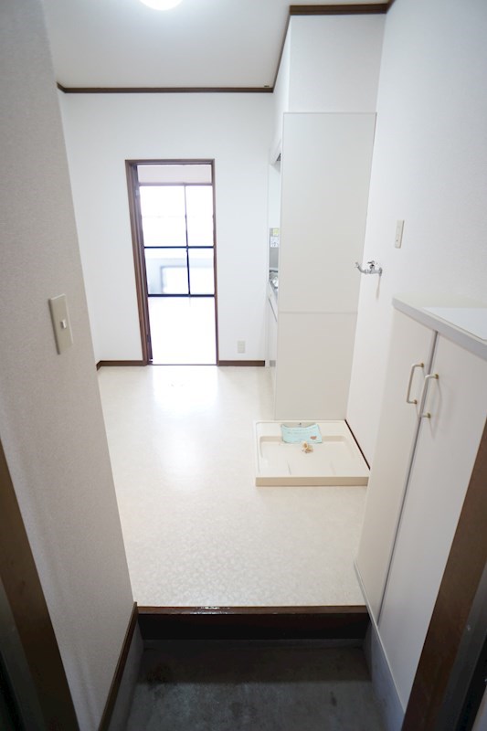 玄関　103イメージ