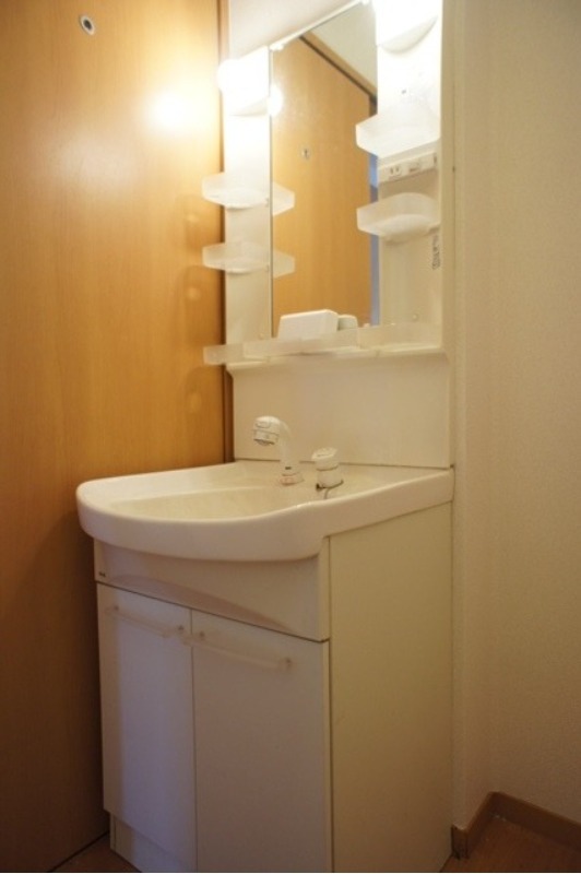 洗面設備　図面と現状に相違がある場合には現状を優先