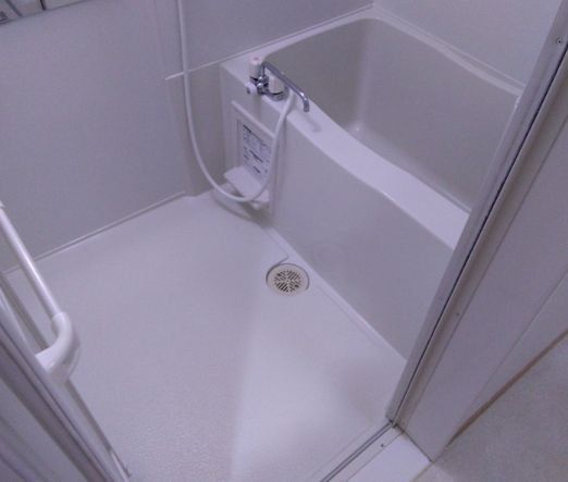 バス・シャワールーム　バス