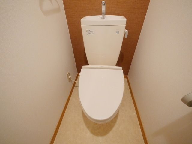 トイレ　★お部屋探しは株式会社タウンハウジング東京まで★