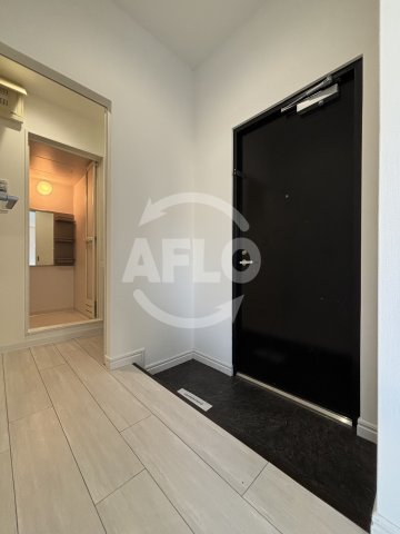 玄関　クレアジオーネ中之島西　玄関