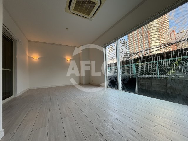 居室・リビング　クレアジオーネ中之島西　リビング