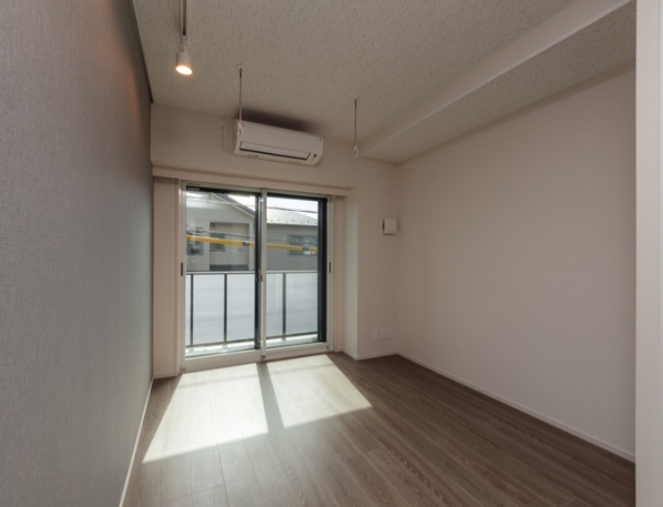 居室・リビング　☆明るいリビング☆