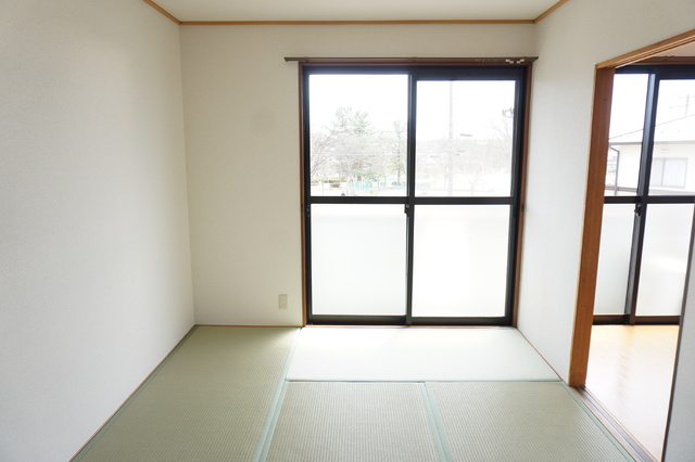 その他部屋・スペース　南向きの和室６帖☆