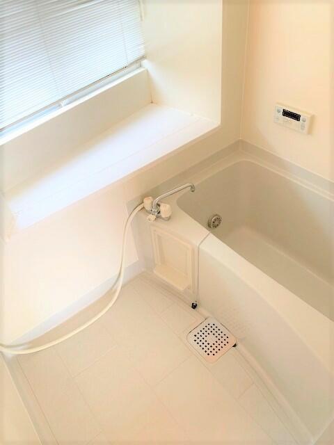 バス・シャワールーム　嬉しいバストイレ別！