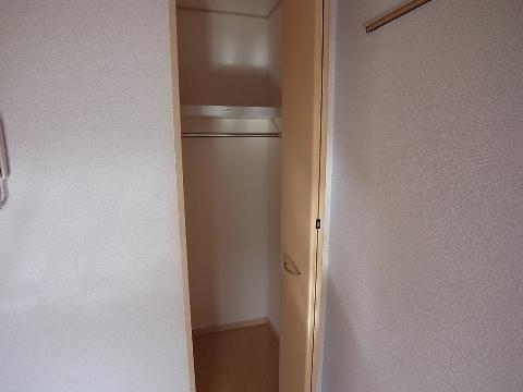 収納　クローゼット