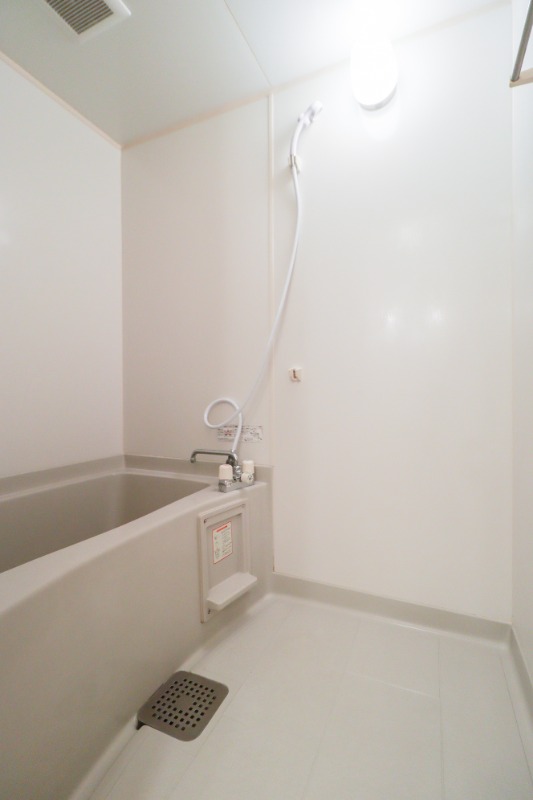 バス・シャワールーム　図面と現状に相違がある場合には現状を優先