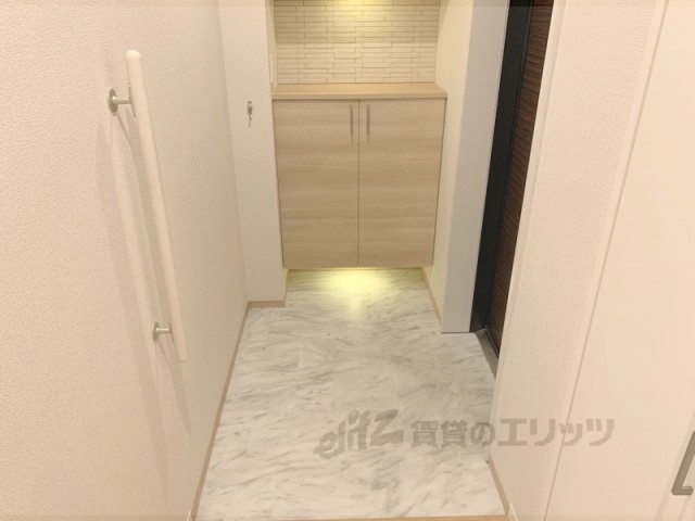 玄関　シャッターリモコン