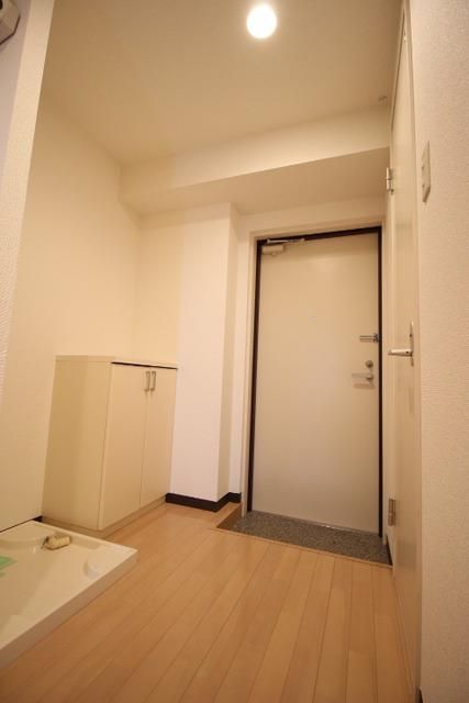 玄関　玄関も広く造られてます