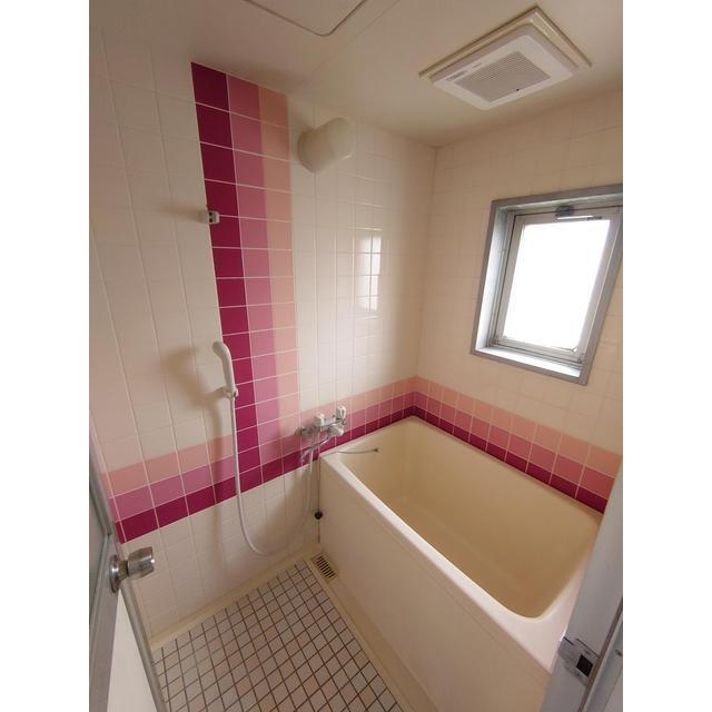 バス・シャワールーム　追い焚き付