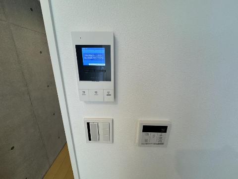 セキュリティ　カメラ付インターホン