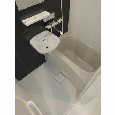 バス・シャワールーム　?