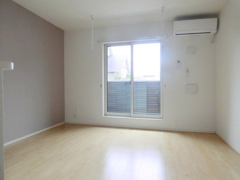 居室・リビング　図面と現状に相違がある場合には現状を優先