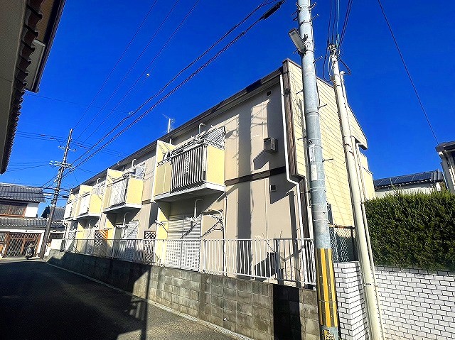 建物外観　外観は落ち着いています