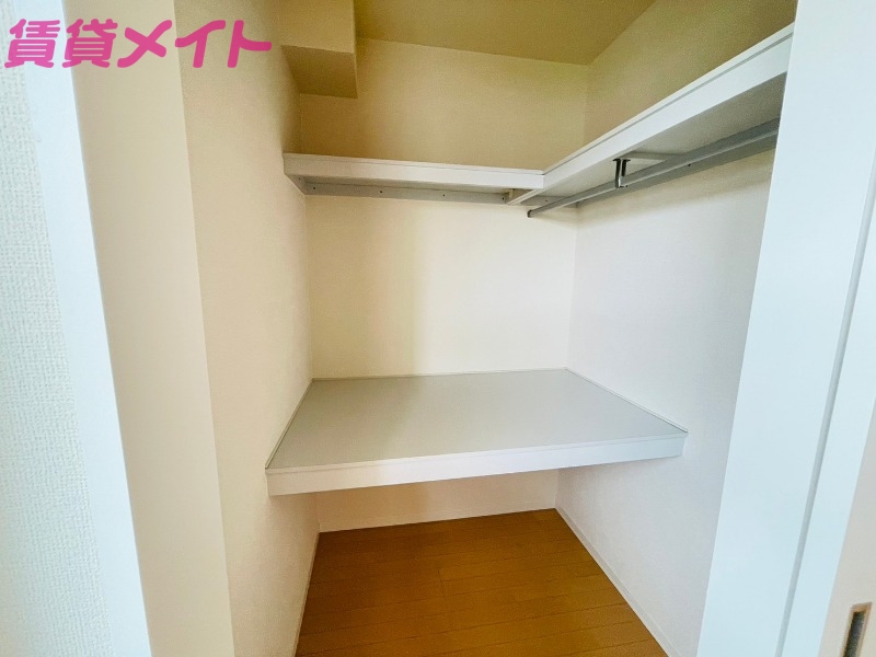 収納　別部屋参考写真です