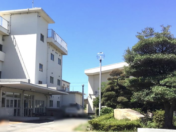 中学校　木更津市立金田中学校（中学校）まで962m