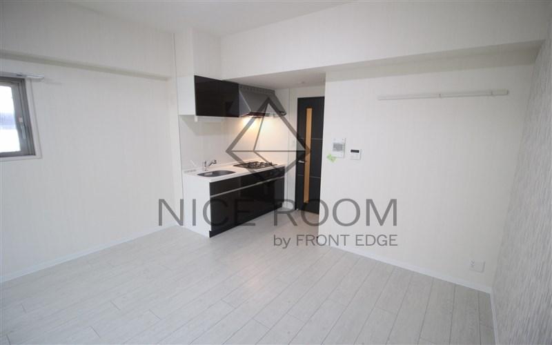 居室・リビング　ラルシェパルク新大阪　リビング