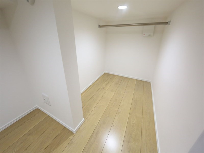 収納　ウォークインクローゼット付（収納充実してます）