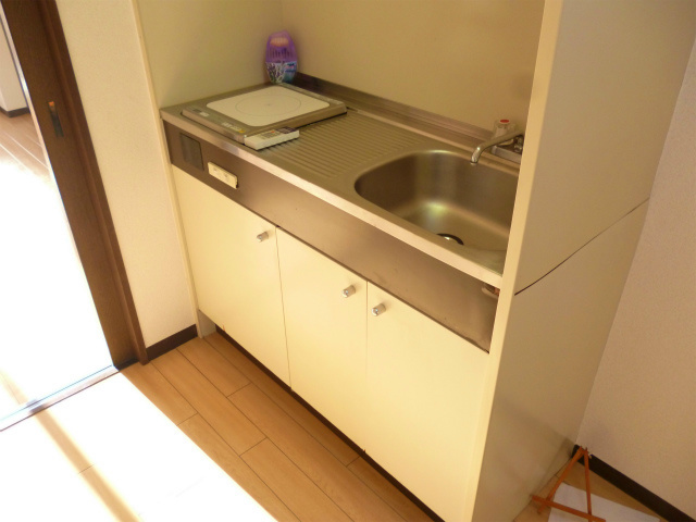 キッチン　切る部分もありますよ