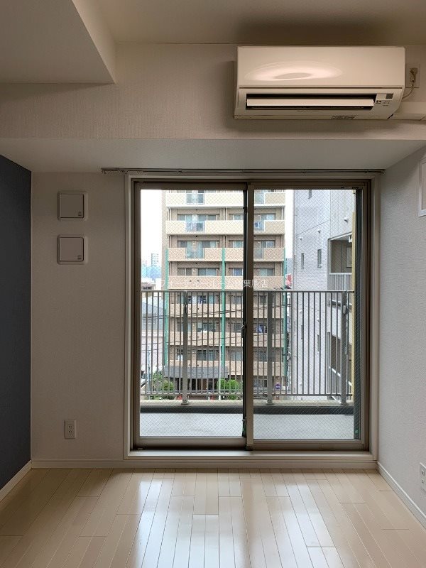 居室・リビング　★《見学予約受付中》契約金がクレジット決済可能です★