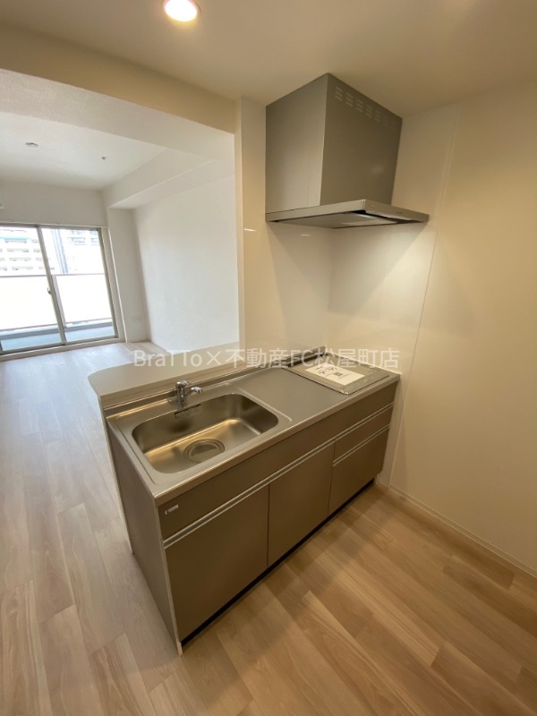 キッチン　キッチン（２口ＩＨコンロ）