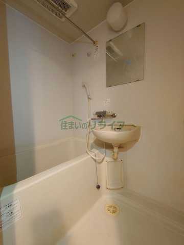 バス・シャワールーム　※別部屋参考写真