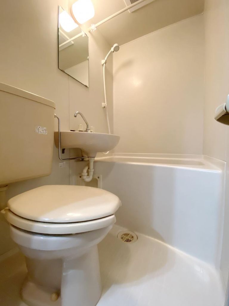 バス・シャワールーム　バス