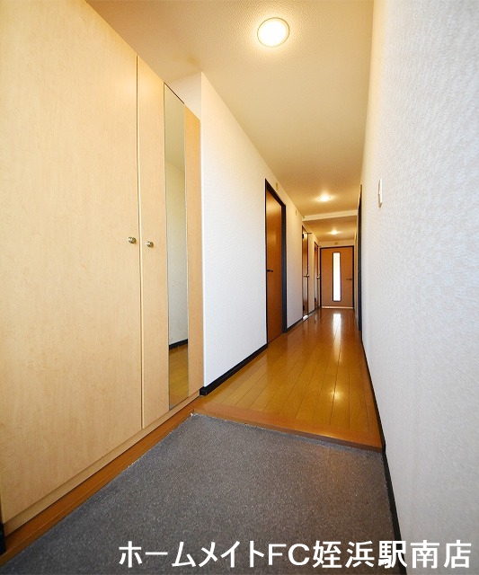 玄関　★玄関回りも広々スッキリ！★参考写真