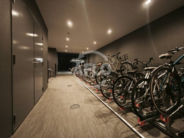 その他　アリビオ大阪港　駐輪場