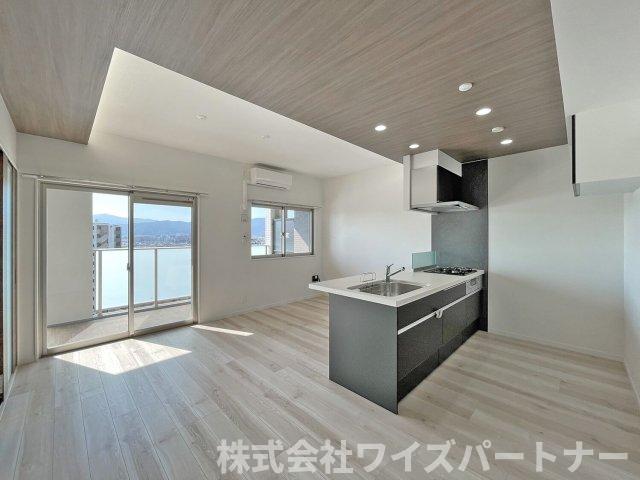 居室・リビング　※同型タイプの為、現状優先