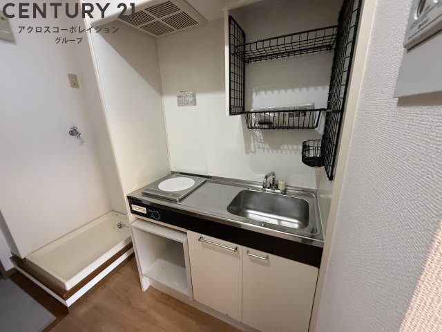 キッチン　ＩＨコンロ付きで火を使わず安心です