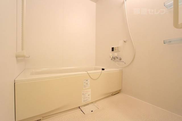 バス・シャワールーム　追い焚き機能あります。