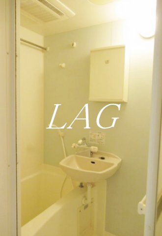 バス・シャワールーム　お風呂です。
