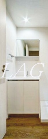 洗面設備　洗面台です。