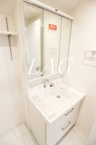 洗面設備　独立洗面台です。