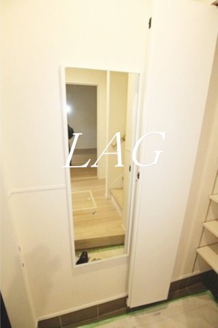 玄関　玄関です。