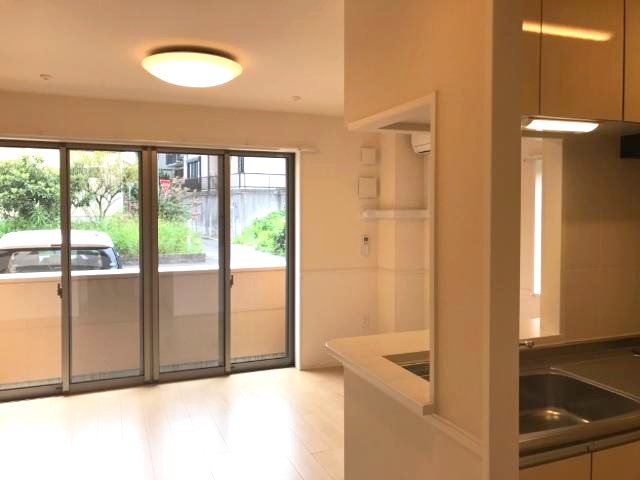 居室・リビング　リビング