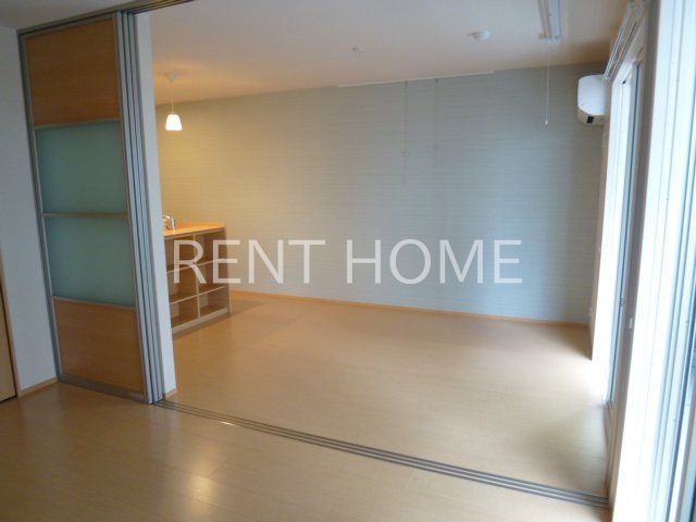 その他　洋室～リビング