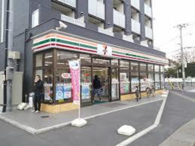 コンビニ　セブンイレブン下新城2丁目店（コンビニ）まで212m
