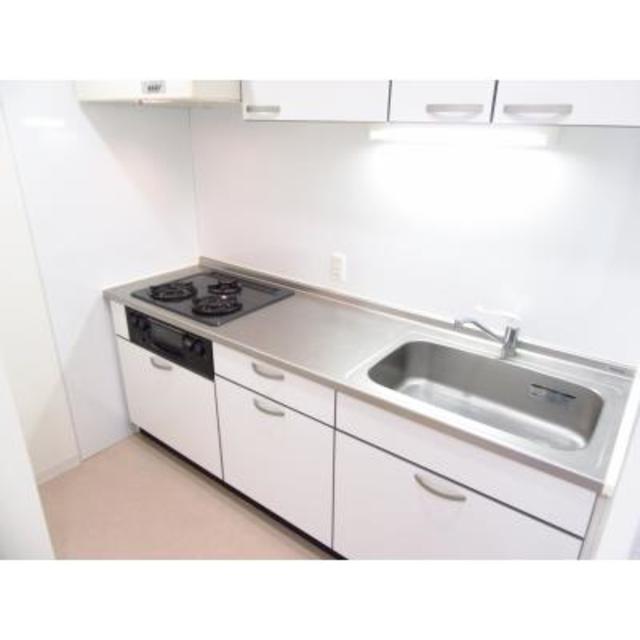 キッチン　※写真は同タイプ住戸です。