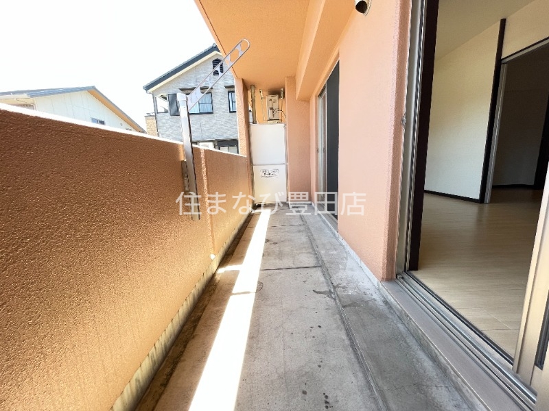 バルコニー　同型別部屋写真