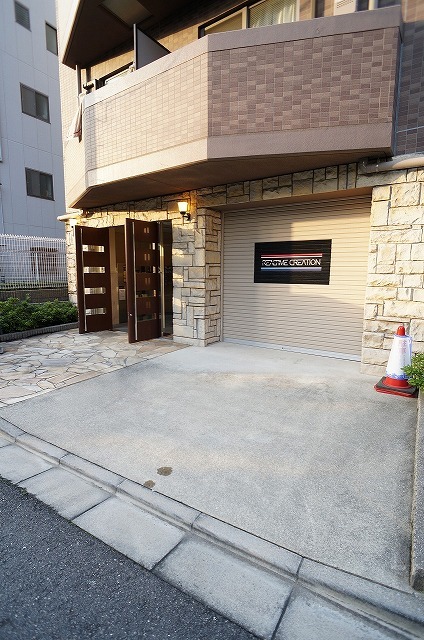 エントランス　エントランス部分