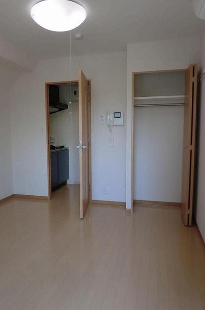 居室・リビング　フローリングのお部屋