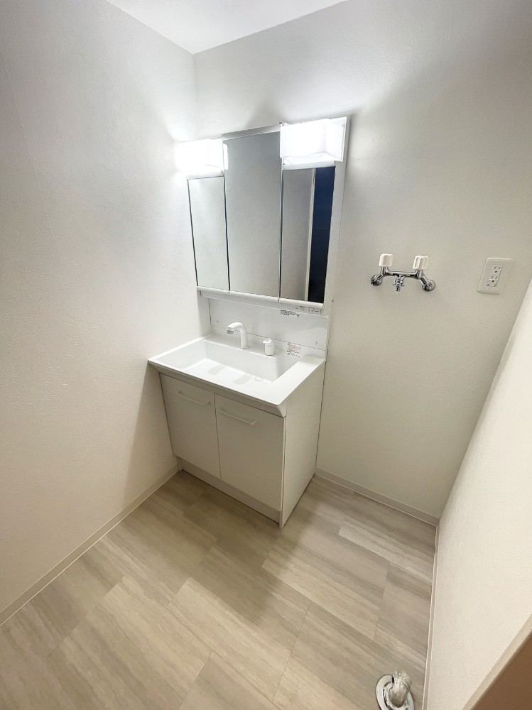 洗面設備　独立洗面化粧台☆