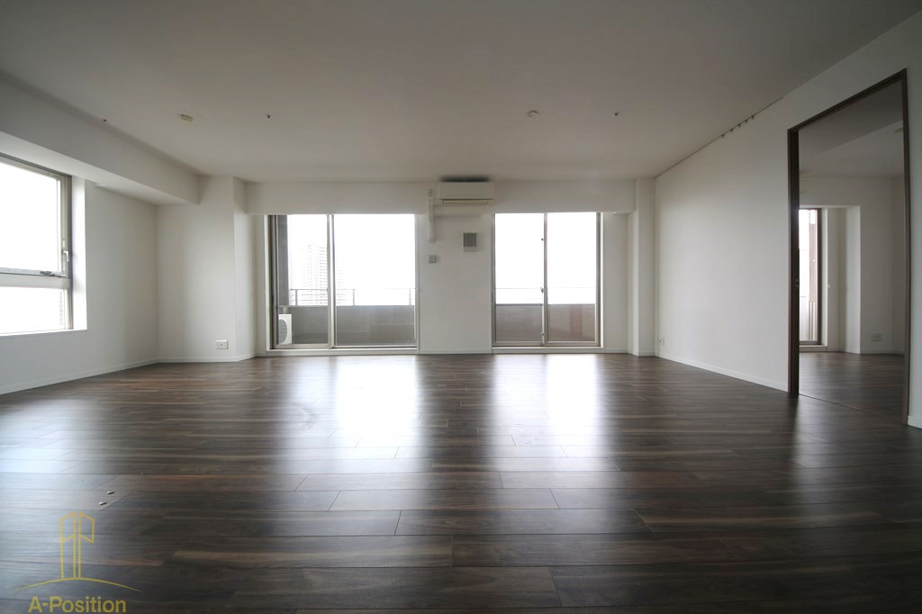 居室・リビング　リバーサイドタワー中之島