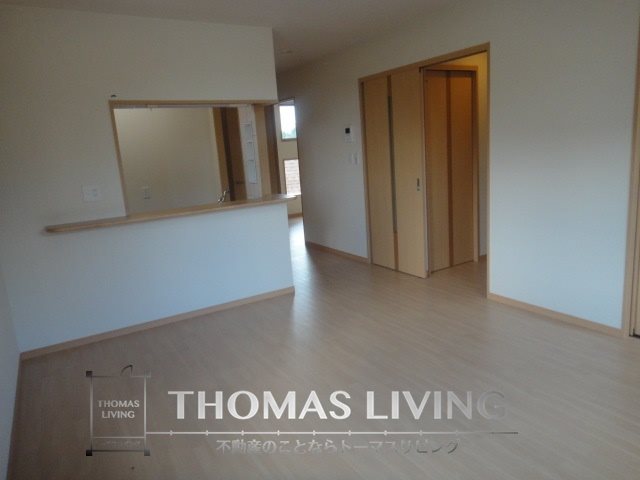 居室・リビング　コンロ設置可。お好きなコンロを設置下さい。